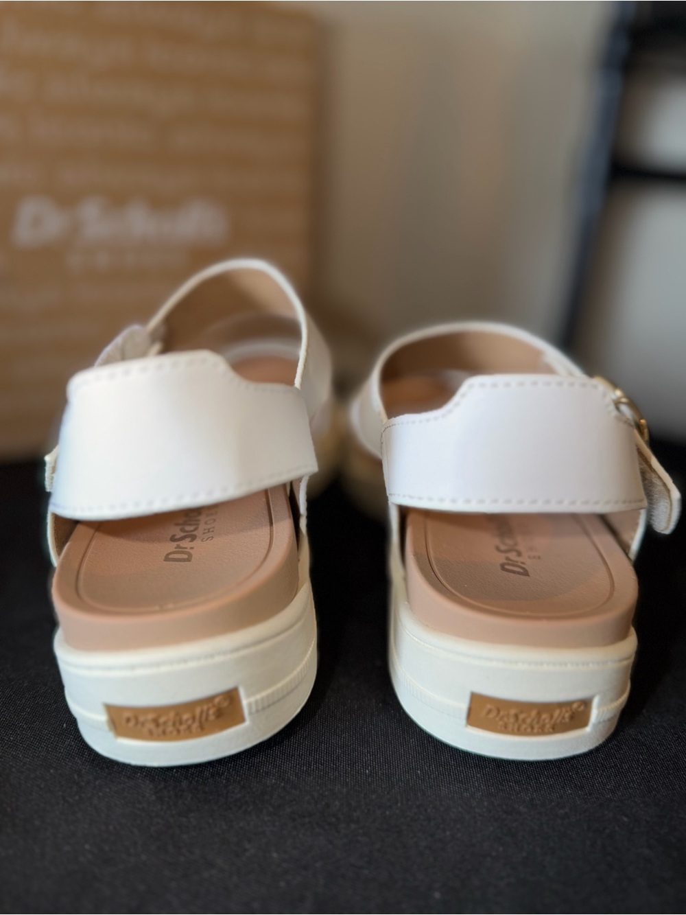 Dr. Scholl’s 🤍 (Comfort!!) “Time Off” Platform Buckle Sandals - Picture 4 of 8